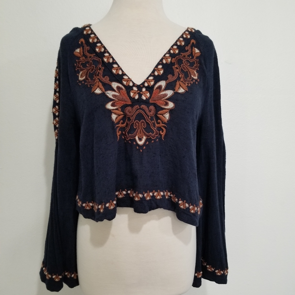 Freepeople Crop Bell Long Sleeve Top. - Picture 9 of 16